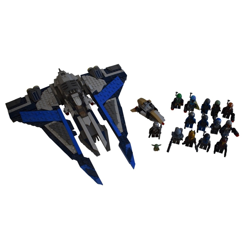 Lego Star Wars 75316 Mandalorian Starfighter with Extra Mandalorian Figs Army